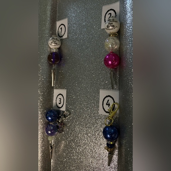 420 Keychain ATM Grabber, Handcrafted 1.  2.  3.  4. Winners choose - Picture 1 of 11